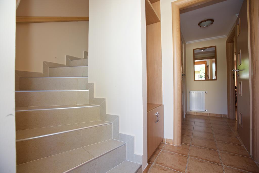 Zoli Apartmanok-Brody 51-53 Hajdúszoboszló Buitenkant foto